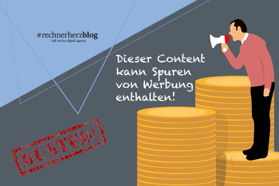 Native Advertising Blogartikel Mann mit Megaphon auf einem Stapel Münzen und dem Spruch "Dieser Content kann Spuren von Werbung enthalten"
